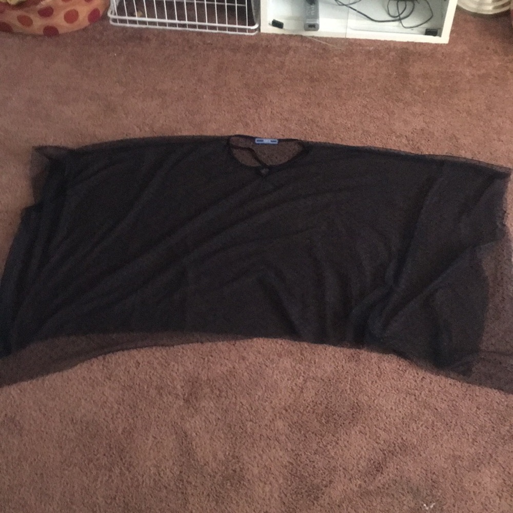 Sheer pancho - Picture 2 of 3